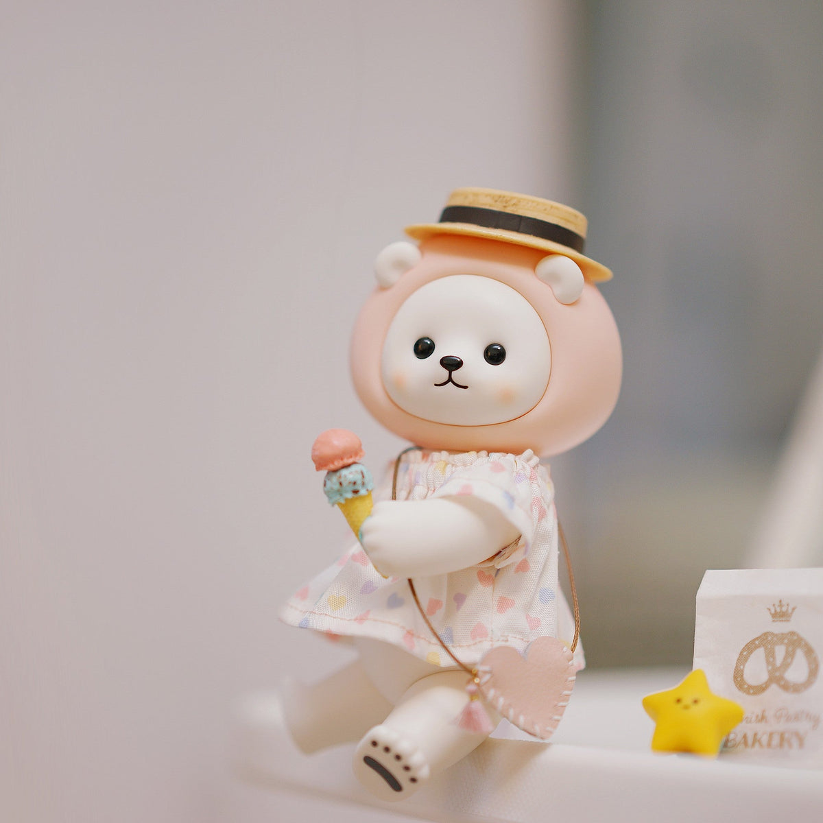 Popea White Peach posable designer figure from Planet Bear